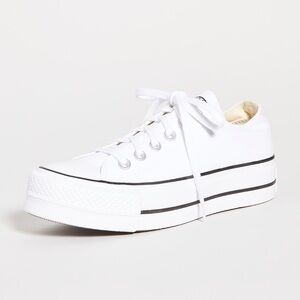 Converse Chuck Taylor All Star Low Top Platform Leather Sneaker
